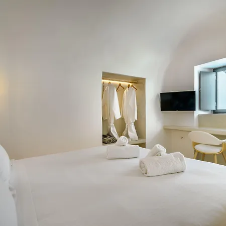 アパートホテル Anila 4*