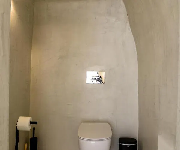 Anila Hotel apartamentowy Fira (Santorini)