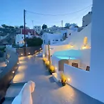 Apart Otel Anila 4*