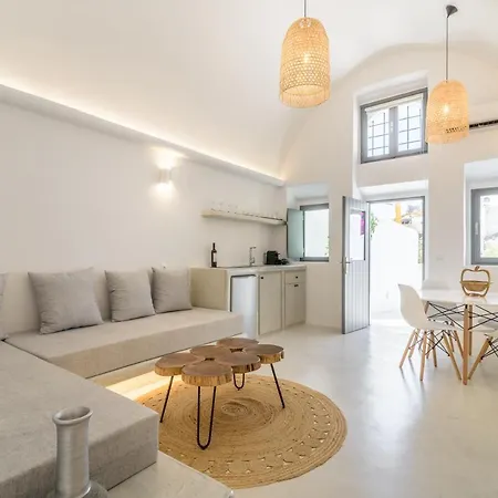 Aparthotel Anila Fira (Santorini)